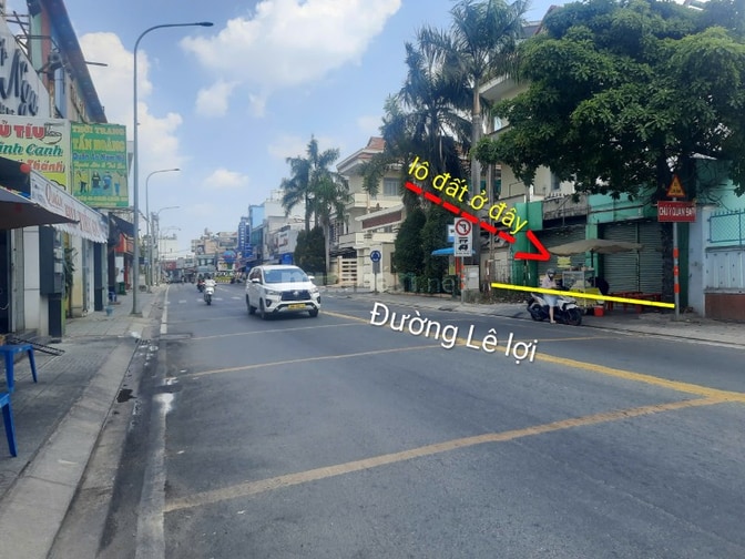 Chính chủ bán gấp lô đất thổ cư MT đường Lê lợi gần công an Hóc Môn
