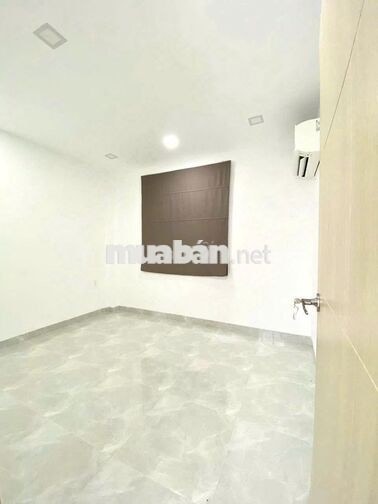 Cho thuê nhà trệt lững hẻm 77 Phạm Ngũ Lão có 2 máy lạnh