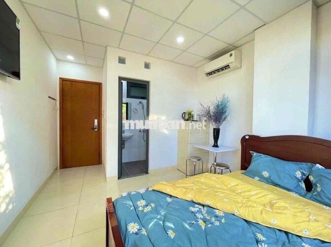 PHÒNG BAN CÔNG GIÁ RẺ NGAY CẠNH ETOWN CỘNG HOÀ, TÂN BÌNH
