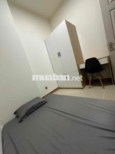 phòng 2tr3 full NT, cách PMH 5 phút đi xe , hồ bơi, công viên