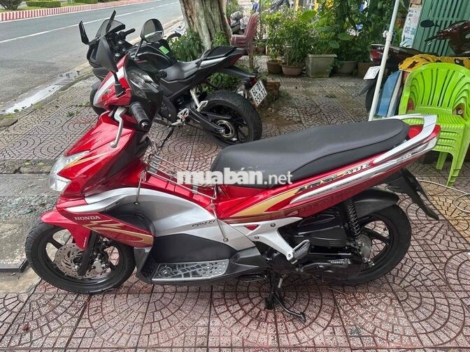 Honda Air Blade fi zin dep vĩnh long