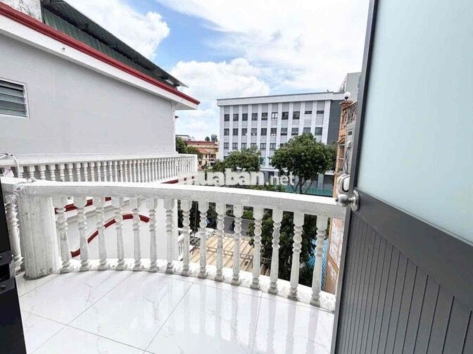 1PN BAN CÔNG - PHÒNG KHÁCH - TÁCH BẾP 50M2 FULL NỘI THẤT NGAY Q10