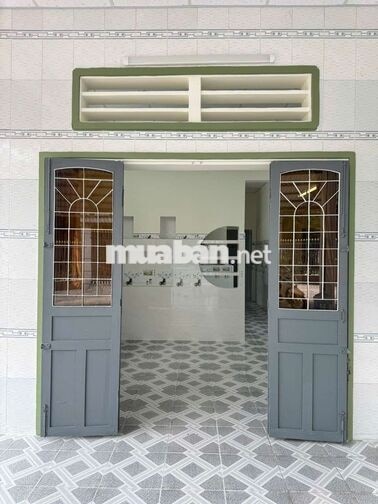 Nhà Mặt Tiền 10x39 cấp 4 3pn 2wc