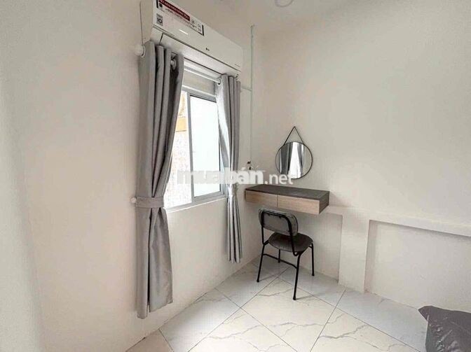 1PN BAN CÔNG - PHÒNG KHÁCH - TÁCH BẾP 50M2 FULL NỘI THẤT NGAY Q10