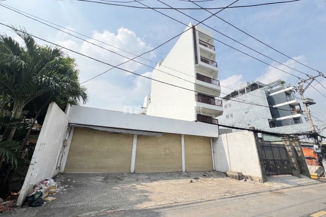 Bán nhà DT 200m2 full thổ cư MT đường ĐHT, Q.12 giá 15ty500 TL