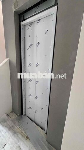 Cho thuê nhà góc 2MT HXH Nguyễn Bỉnh Khiêm Q1