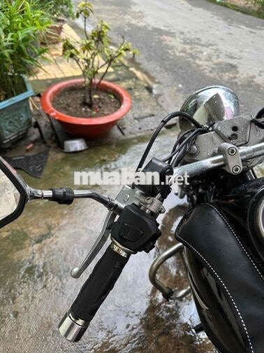 Honda Phantom 200 Đen