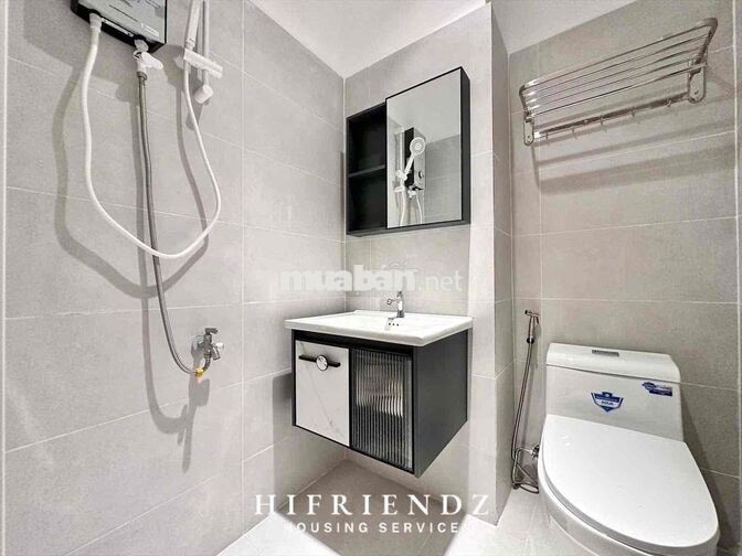Phòng Full Nội thất - Free Xe - Sát Ueh cơ sổ N, Tiện ô tô