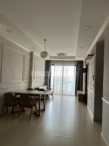 Pegasuite - tầng thấp, view đẹp nhất khu 