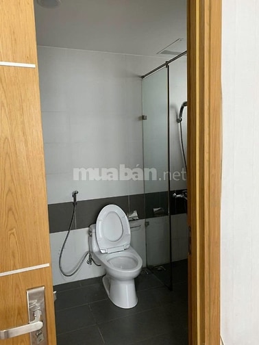 Moscow Tower- Ngay cầu tham lương Q.12, đầy đủ nội thất, 2PN, Giá 8,5 
