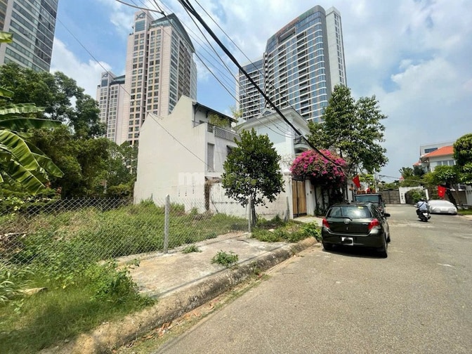 Bán đất compound Nguyễn Văn Hưởng 300m2, 12x25m, 90 Tỷ