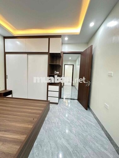 NHÀ TRẠM TRÔI ĐƠN LẬP FULL NỘI THẤT