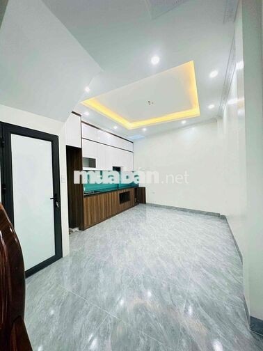 NHÀ TRẠM TRÔI ĐƠN LẬP FULL NỘI THẤT
