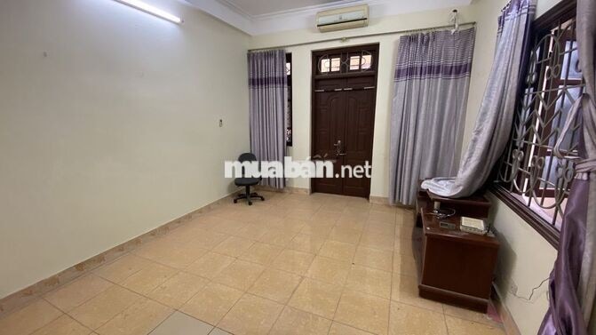 Cho thuê nhà số nhà 11 khu tập thể đá quý ngõ 317 Trung Văn Đại Mỗ