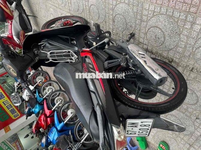 Yamaha Rút 50 CC Đen Tự động