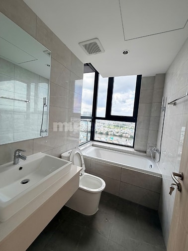 Chính chủ cho thuê căn hộ D-Aqua - 301 Bến Bình Đông Q8