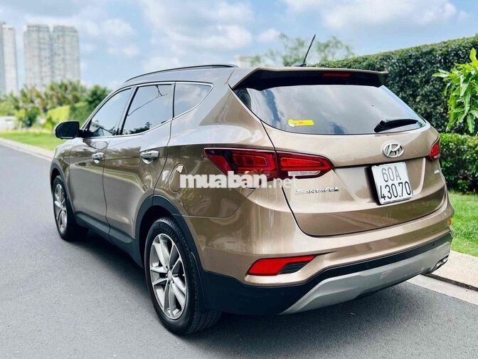 Hyundai Santafe 2017 2.4L 4WD Nâu 80.000 km 1Chủ