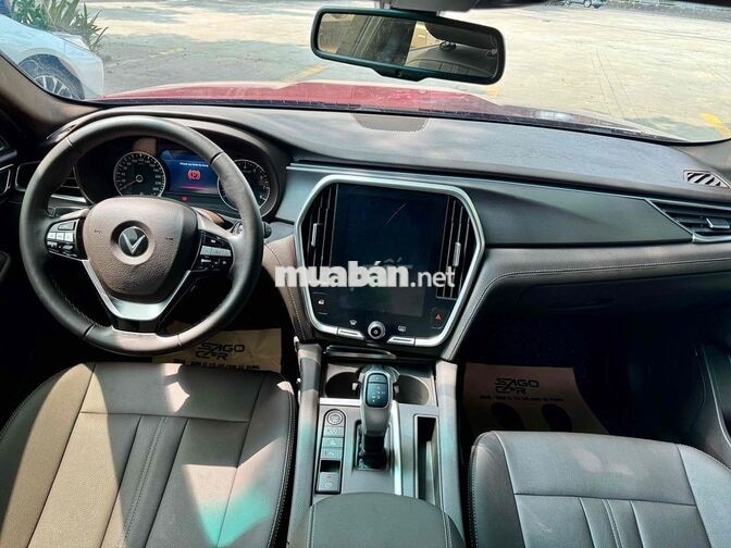 VinFast Lux A 2.0 Base 2021 55.000 km Đỏ