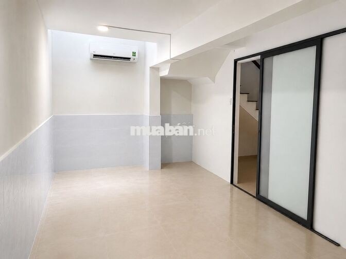CHÍNH CHỦ CHO THUÊ KHO TẦNG HẦM – 20M² / 25M² – VẠN PHÚC CITY