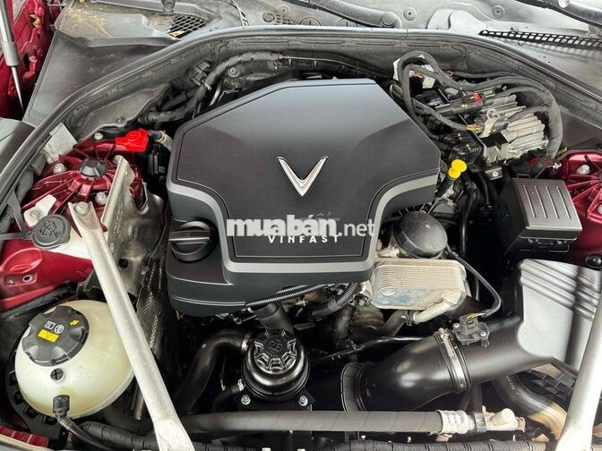 VinFast Lux A 2.0 Base 2021 55.000 km Đỏ