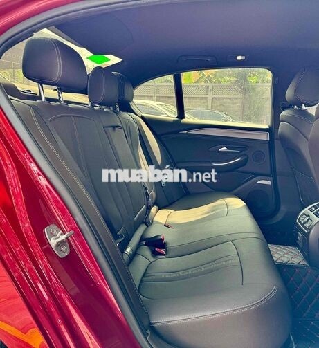 VinFast Lux A 2.0 Base 2021 55.000 km Đỏ
