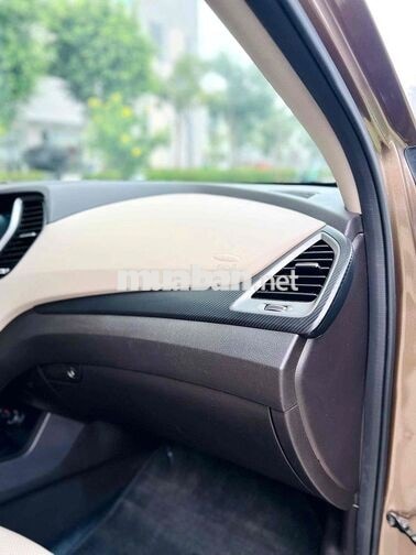 Hyundai Santafe 2017 2.4L 4WD Nâu 80.000 km 1Chủ