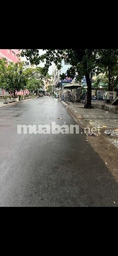 Bán hoặc cho thuê nhà đường Nguyễn Đình Chiểu, P.Đức Nhuận, hẻm xe tải