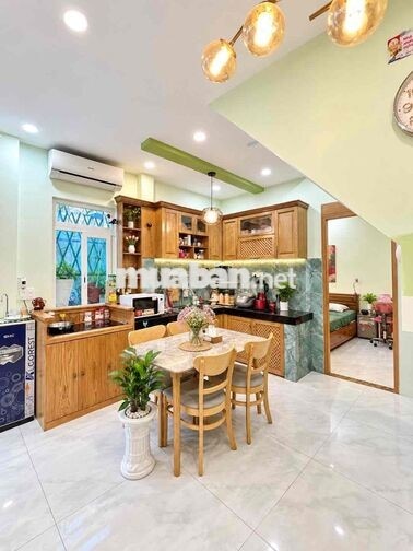 NHÀ 50m2 - HẺM XE HƠI - GẦN NGUYỄN KIỆM - CÔNG VIÊN GIA ĐỊNH
