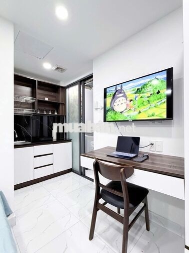 STUDIO MÁY GIẶT RIÊNG - TIVI THÔNG MINH NGAY ĐH HUTECH, HỒNG BÀNG BT