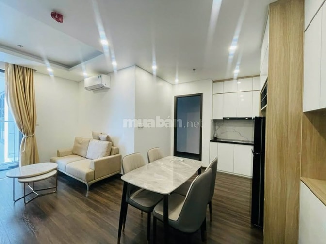 Cho thuê C/c Oriental Plaza, 685 Âu Cơ - 2PN, Full NT giá thuê 14tr/th