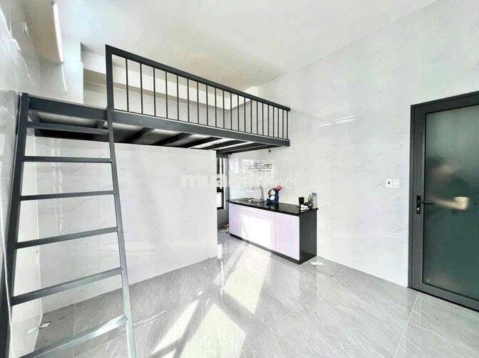 Duplex cửa sổ thoáng nhà mới, HUB gần UTE, Ngã Tư Thủ Đức, Lê Văn Viêt