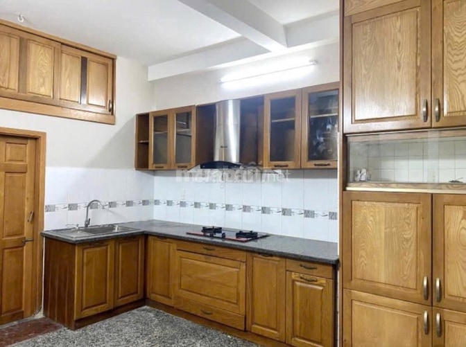 Bán hẻm XH Trần Đình Xu ( nhà đẹp vào ở ngay)