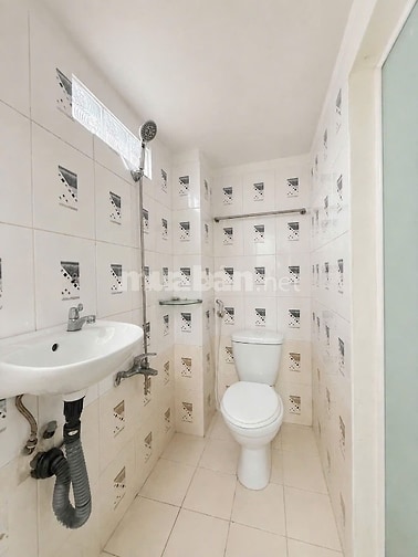 Bán nhà Thích Quảng Đức F5 Phú Nhuận- 4 Tầng- 4,9 Tỷ