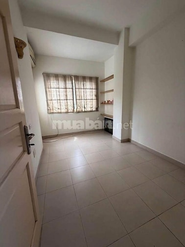 Chung Cư Võ Thị Sáu Quận 3, Ko nội thất thang bộ, 1PN Giá thuê 10 tr/t