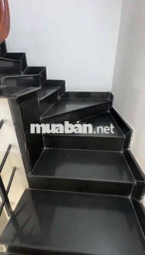 12,5 tr - nguyên căn 3 tầng Ng Tiểu La -3PN 3WC-3,2x11m- ở hay kdol ok