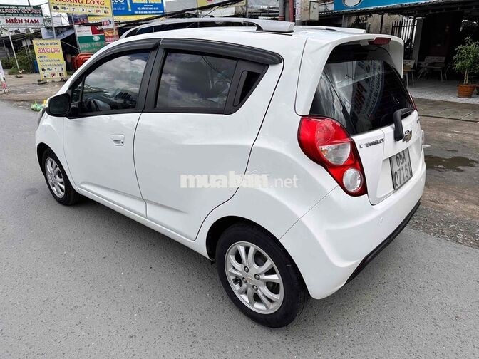 Chevrolet Spark LTZ 2015 1.0 AT Trắng