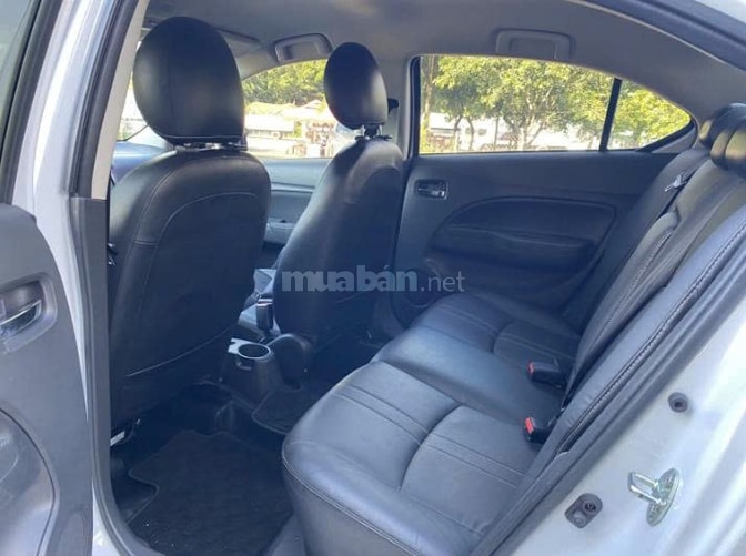 Bán xe lướt 3.000km Mitsubishi Atrage Premium mới 99% bản cao cấp