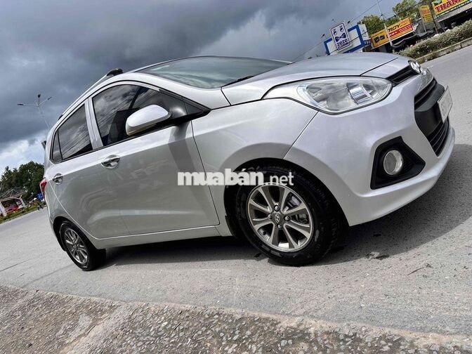 Hyundai i10 2014 1.0 MT Full Số sàn Bạc