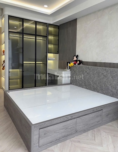 Giá rẻ! Bán căn hộ 2PN The Antonia Phú Mỹ Hưng, 86m2, full, giá 9.2 tỷ