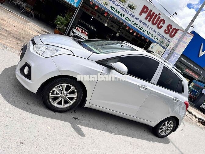 Hyundai i10 2014 1.0 MT Full Số sàn Bạc