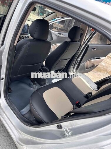 Hyundai i10 2014 1.0 MT Full Số sàn Bạc
