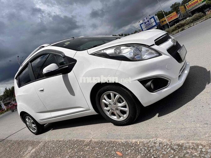 Chevrolet Spark LTZ 2015 1.0 AT Trắng