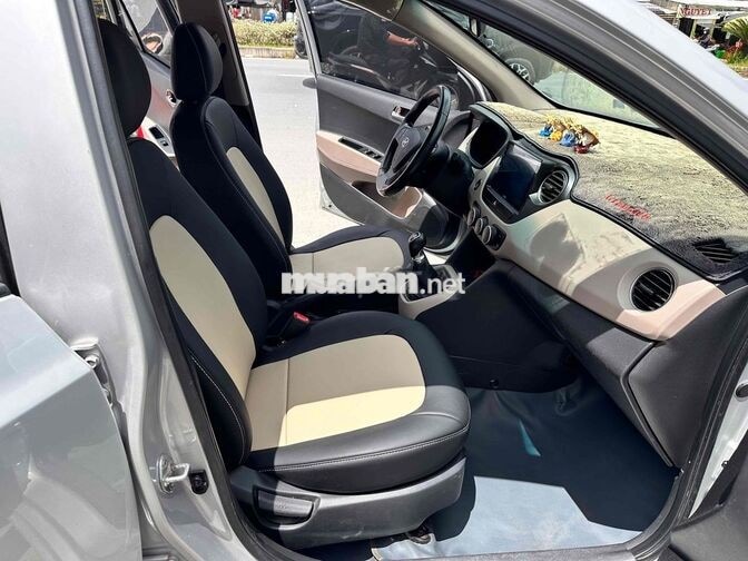Hyundai i10 2014 1.0 MT Full Số sàn Bạc