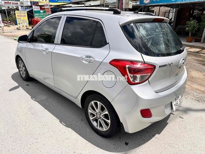 Hyundai i10 2014 1.0 MT Full Số sàn Bạc
