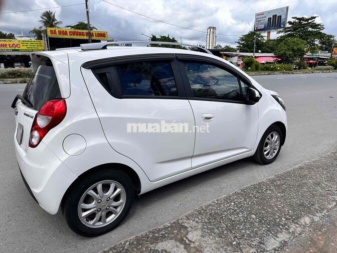 Chevrolet Spark LTZ 2015 1.0 AT Trắng