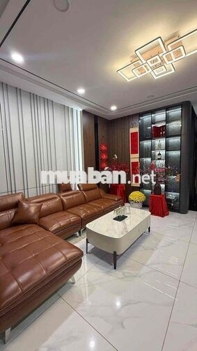 Cho Thuê Nhà KĐT Mỹ Gia Nha Trang Gói 5 Có Thang Máy Full Nội Thất Đep