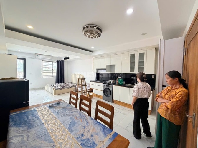 Chính chủ cho thuê căn hộ nội thất cao cấp, tiện nghi, để ô tô miễn ph