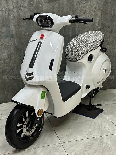 Type 3 Pro, Diora, Sonco Vespa Dior Xe điện hóa đơn đăng kiểm cầm tay.