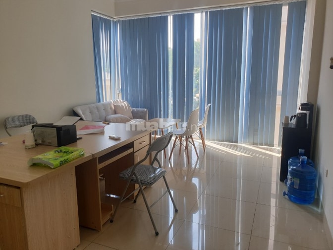 Chính chủ cho thuê văn phòng giá rẻ tại LB diện tích đa dạng 20-70m2 