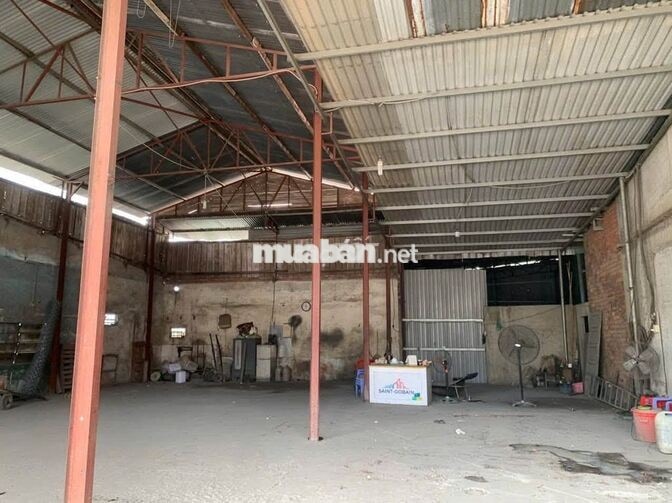Cho thuê xưởng, mặt bằng kinh doanh 200m2 QL 1A, Long Bình, Đồng Nai